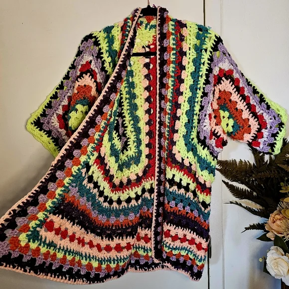 Handmade Crochet Maximalist Long Hex Square Granny Square Short Sleeve Cardigan - Picture 6 of 12
